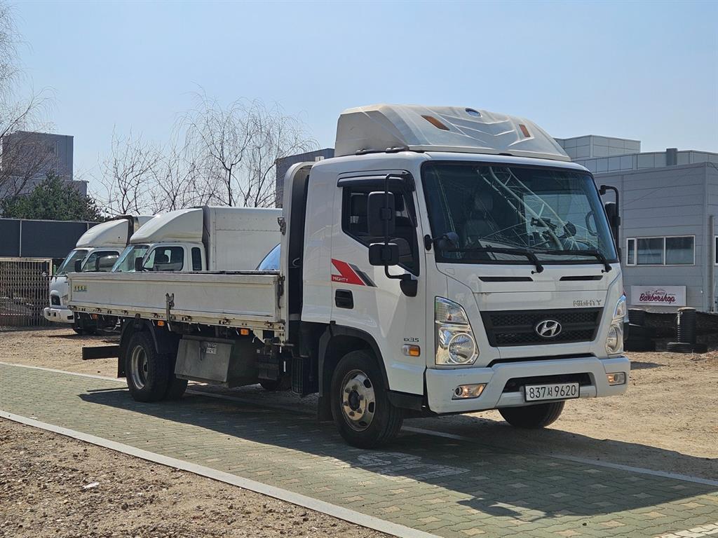 현대 올뉴마이티 3.5톤 카고 - 중고 트럭 매물 이미지