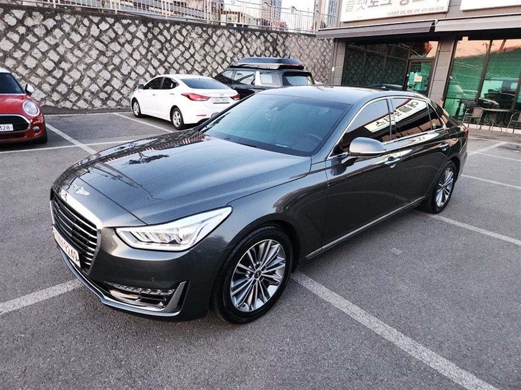 Genesis EQ900 3.8 GDI AWD Luxury