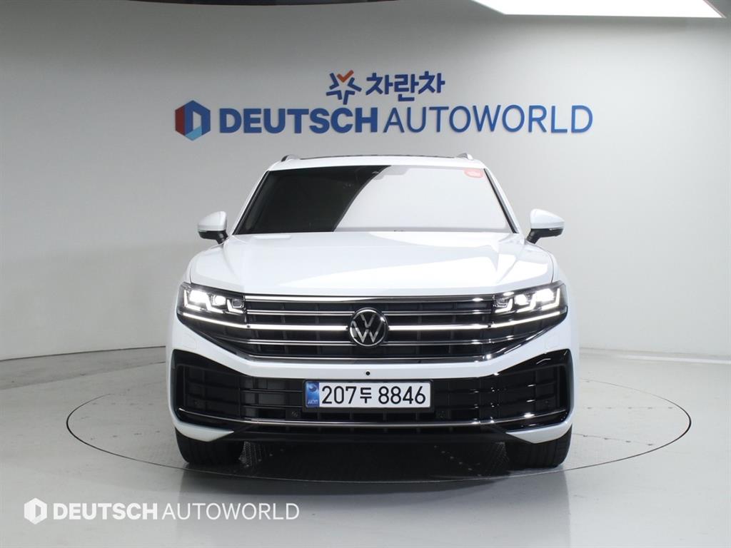 Volkswagen Touareg 3.0 TDI Prestige 4