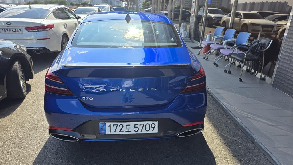 Genesis G70 Gasoline 3.3T 2WD 5