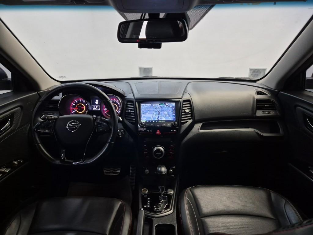 KG Mobility (Ssangyong) Tivoli 2WD Gasoline 1.6 RX 8