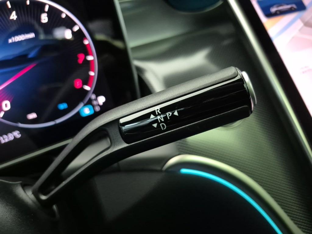 Mercedes-Benz GLC-Class GLC300 4MATIC Coupe Avantgarde 9