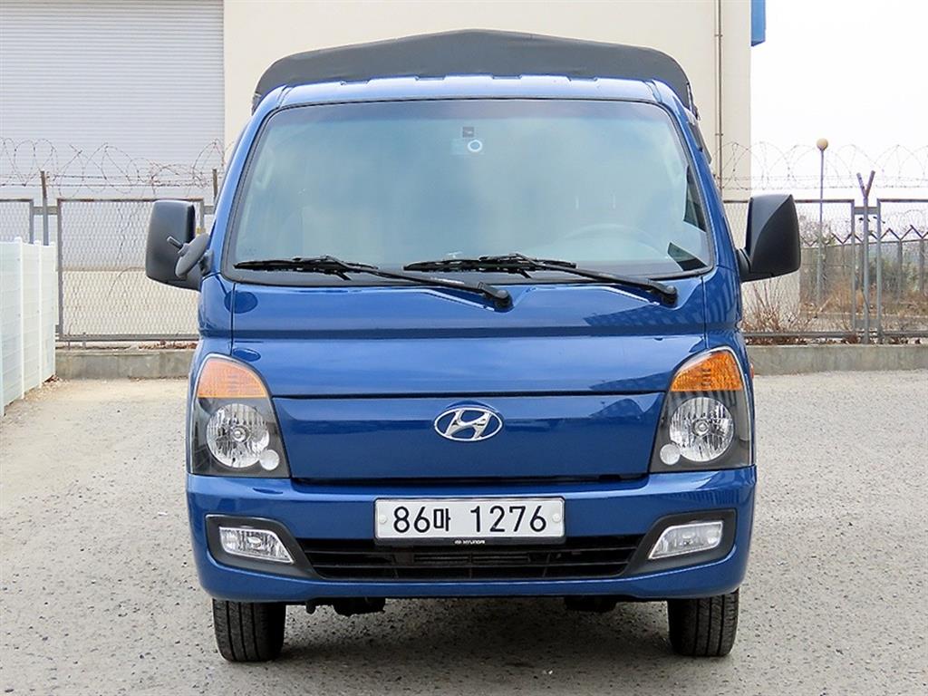Hyundai Porter 1.0 Ton/ Super Cab/ Long Wheelbase/ CRDi Smart