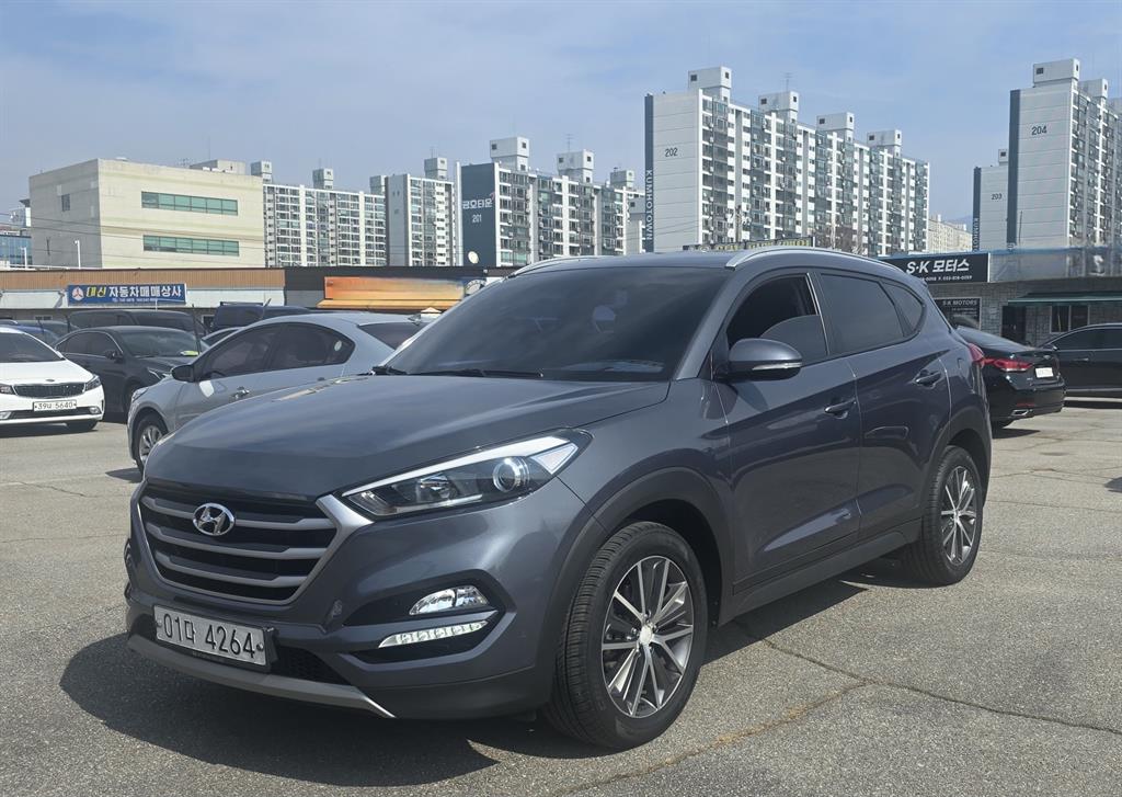 Hyundai Tucson Diesel 2.0 2WD Modern 2