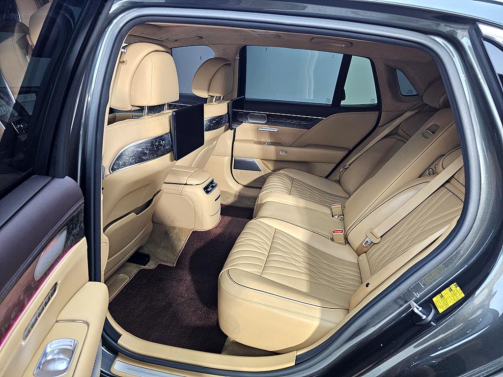 Genesis G90 3.5T GDI e-S/ C AWD 10