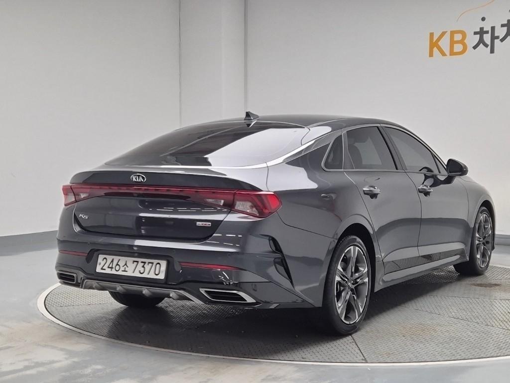 Kia K5 1.6 Turbo Signature 4