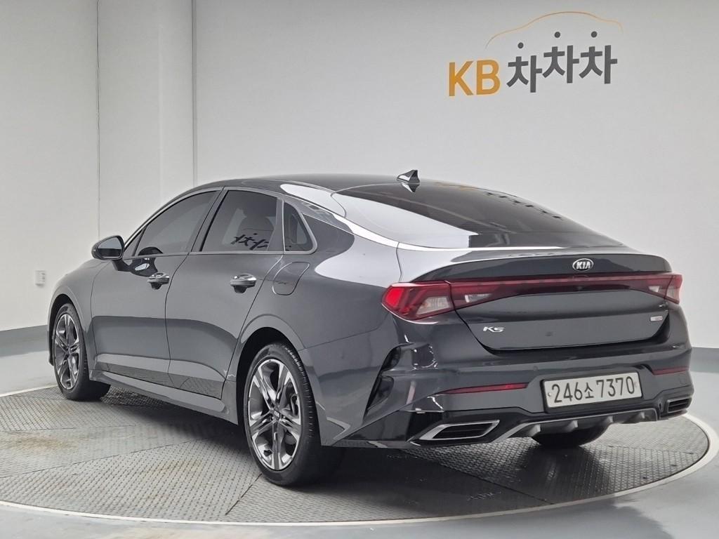 Kia K5 1.6 Turbo Signature 3