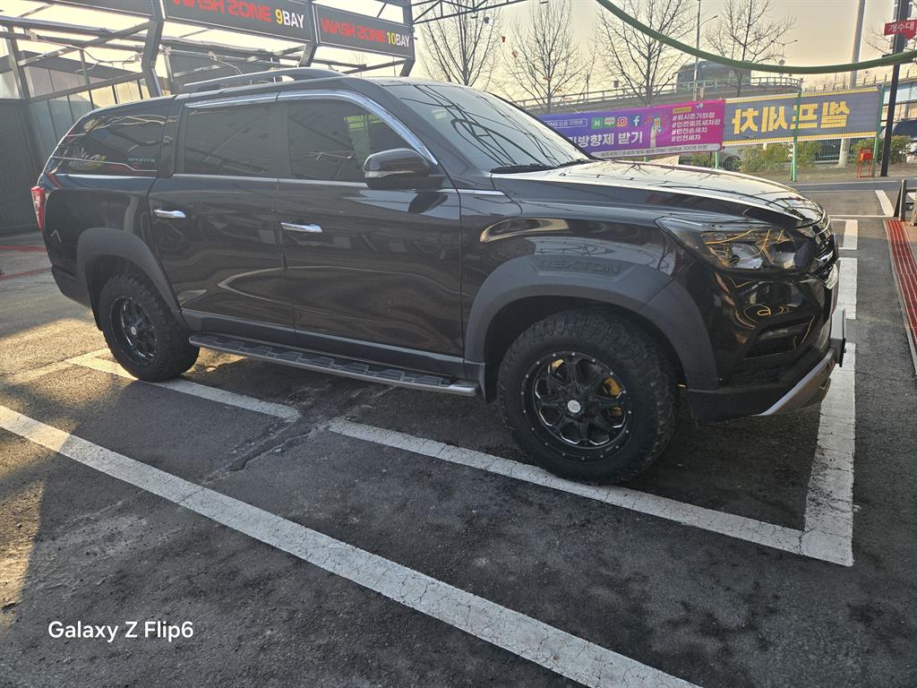 KG Mobility (Ssangyong) Rexton 4WD Diesel 2.2 Prestige 3