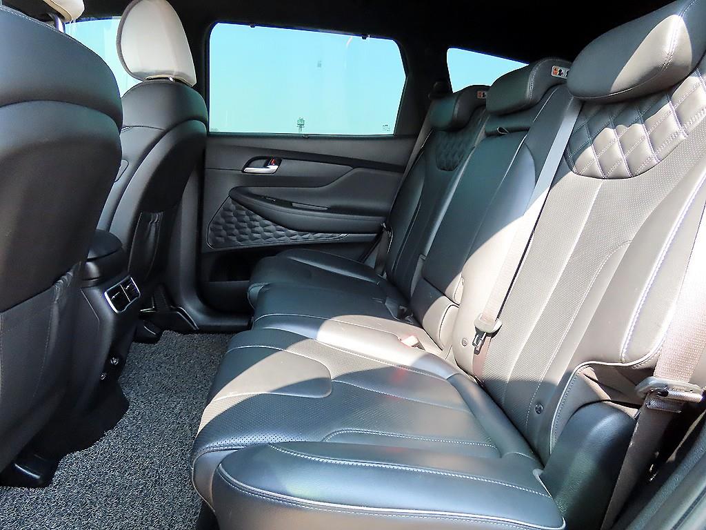 Hyundai Santa Fe Diesel 2.2 2WD Prestige 7