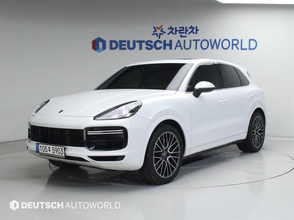 카이엔(PO536) 3.0 2019년식