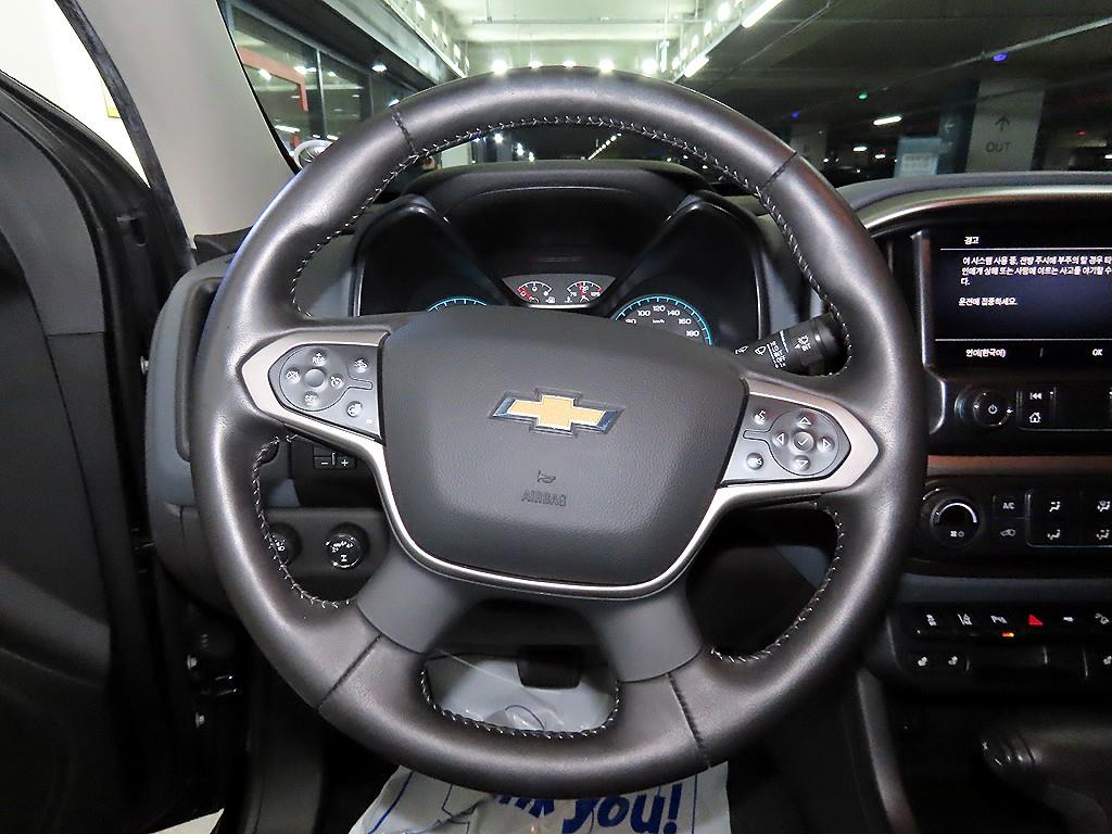 Chevrolet Colorado 3.6 Z71-X Midnight 4WD 9