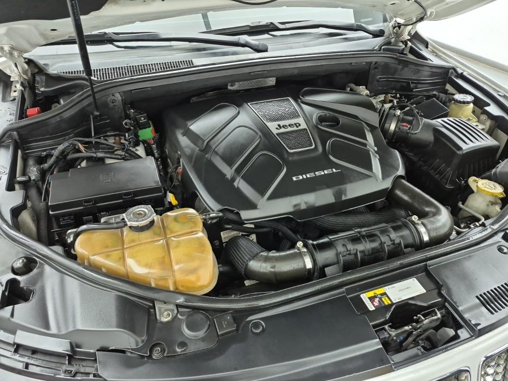 Jeep Cherokee 3.0 Diesel Overland Summit 7