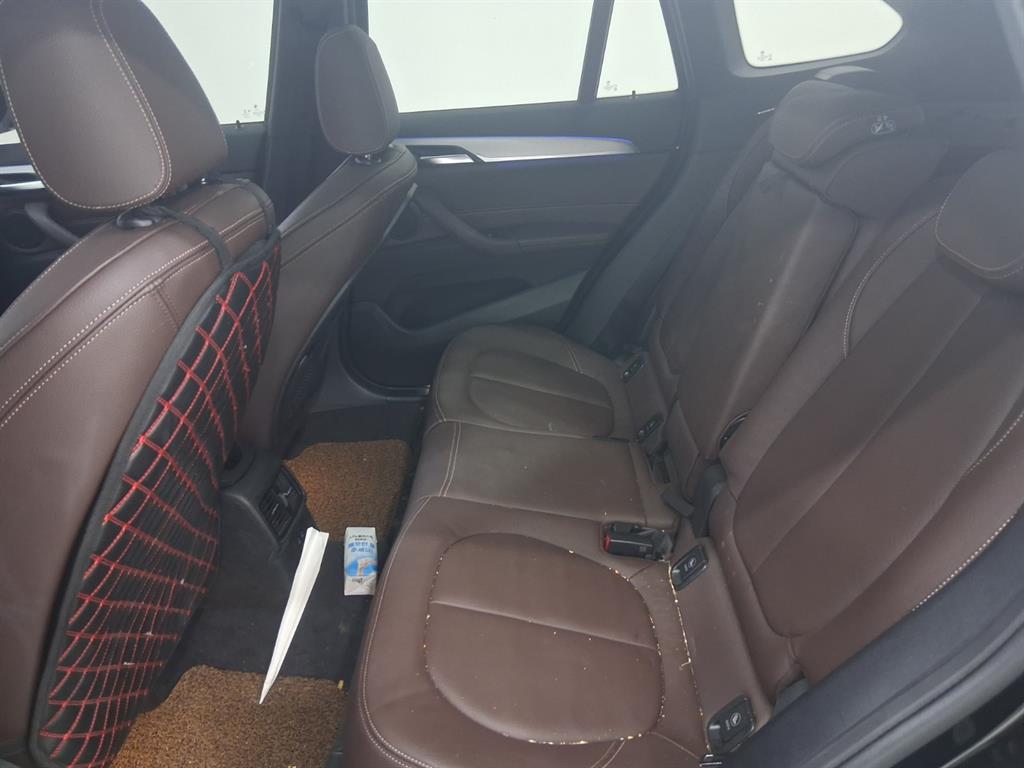 BMW X1 xDrive 18d M Sport 9