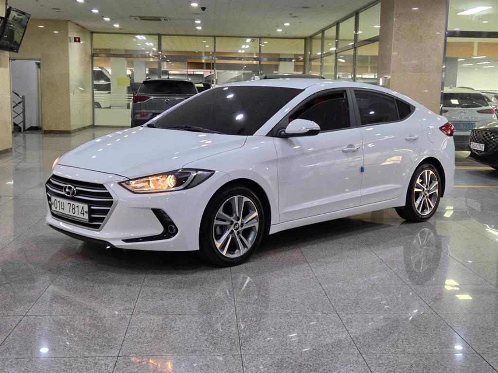 Hyundai Avante 1.6 GDI Value Plus