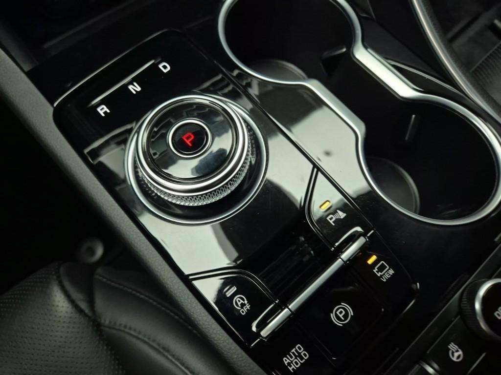 Kia K5 1.6 Turbo Signature 9