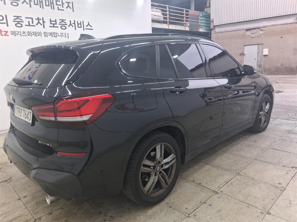 BMW X1 xDrive 18d M Sport 5