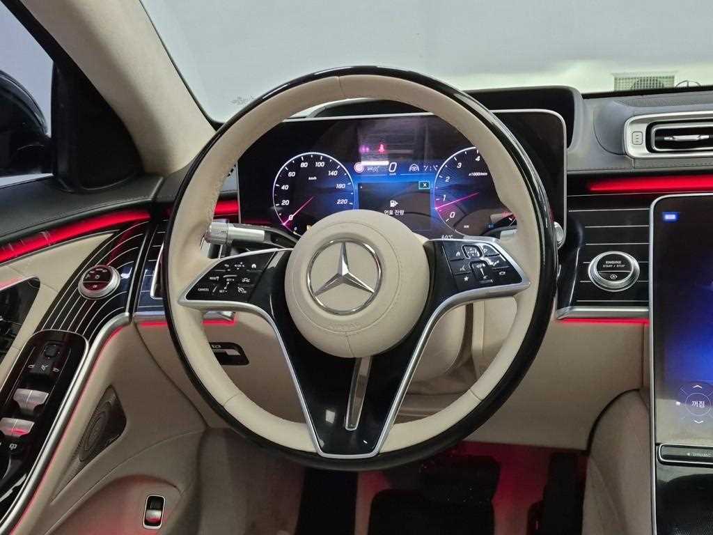 Mercedes-Benz S-Class S580L 4MATIC 10