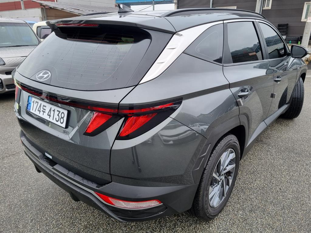 Hyundai Tucson Gasoline 1.6 Turbo 2WD Premium 6