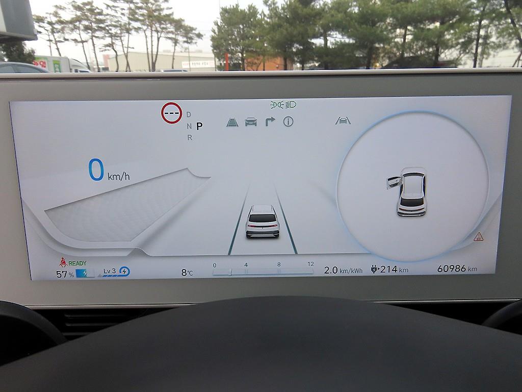 Hyundai IONIQ Long Range 4WD Exclusive 10