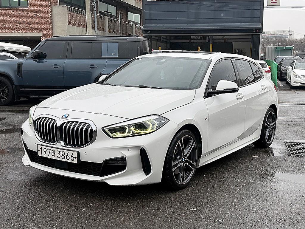 BMW 1시리즈 118d M 스포츠 사진 2/20