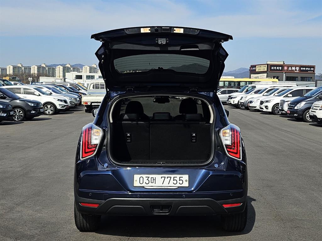 KG Mobility (Ssangyong) Tivoli 2WD Gasoline 1.5 V1 7