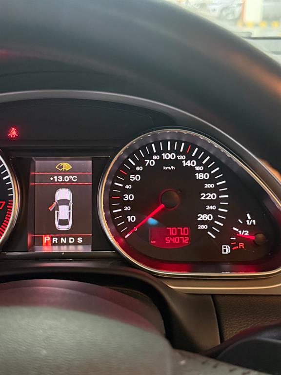 Audi Q7 4.2 FSI Quattro 4