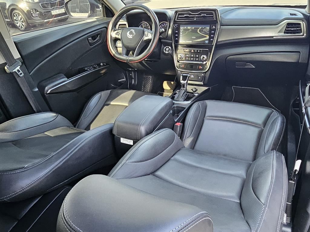 KG Mobility (Ssangyong) Tivoli 2WD Gasoline 1.5 V1 9