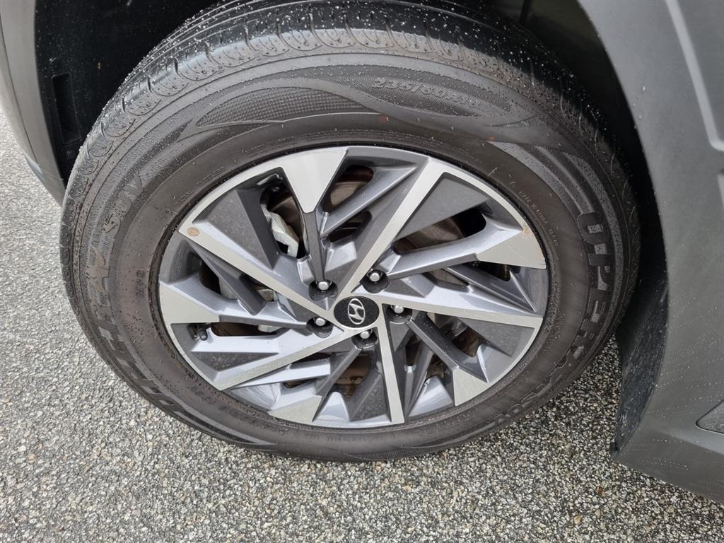 Hyundai Tucson Gasoline 1.6 Turbo 2WD Premium 8