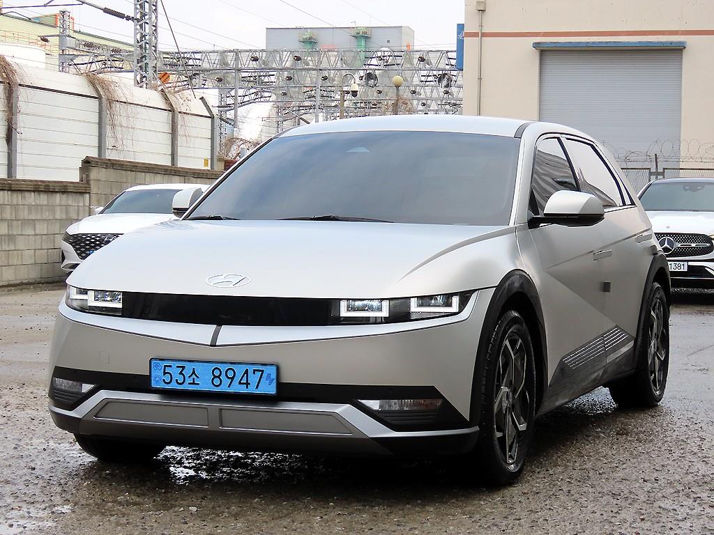 Hyundai IONIQ Long Range 4WD Exclusive 3