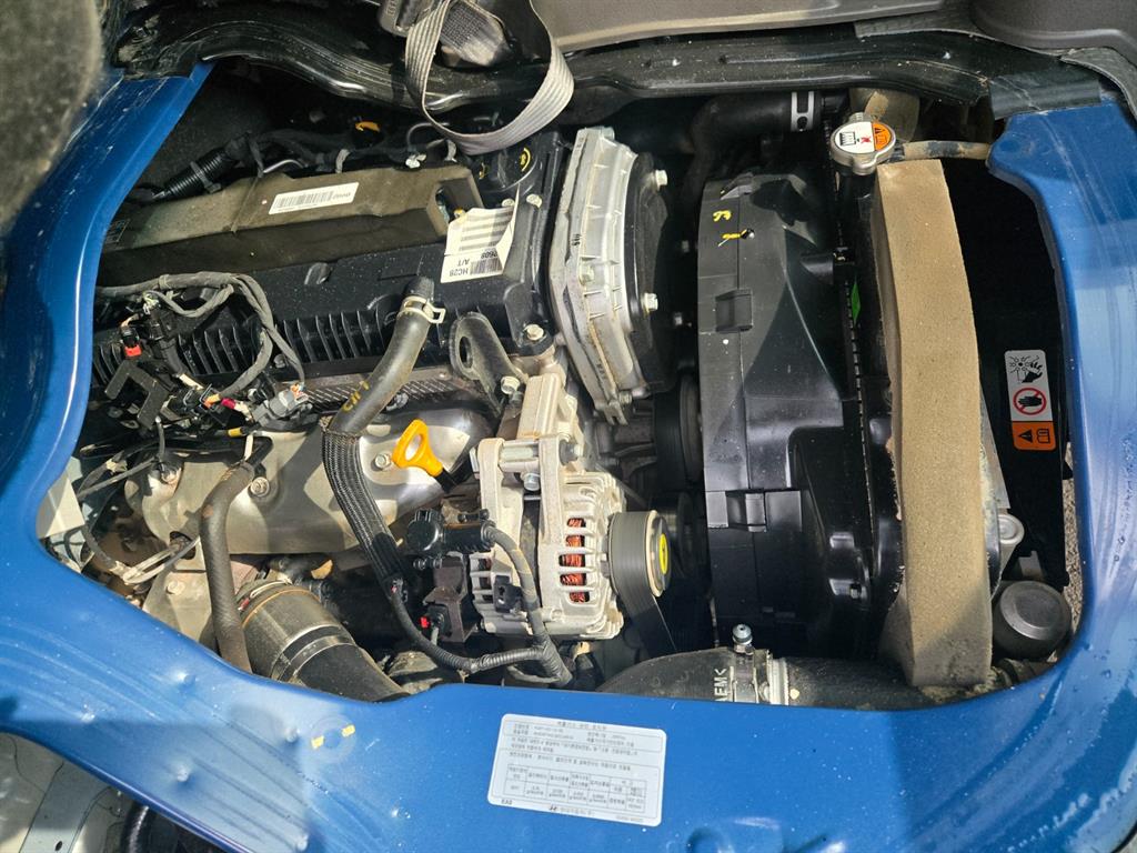 Hyundai Porter 1.0 Ton/ Double Cab/ Long Wheelbase/ CRDi Style 7