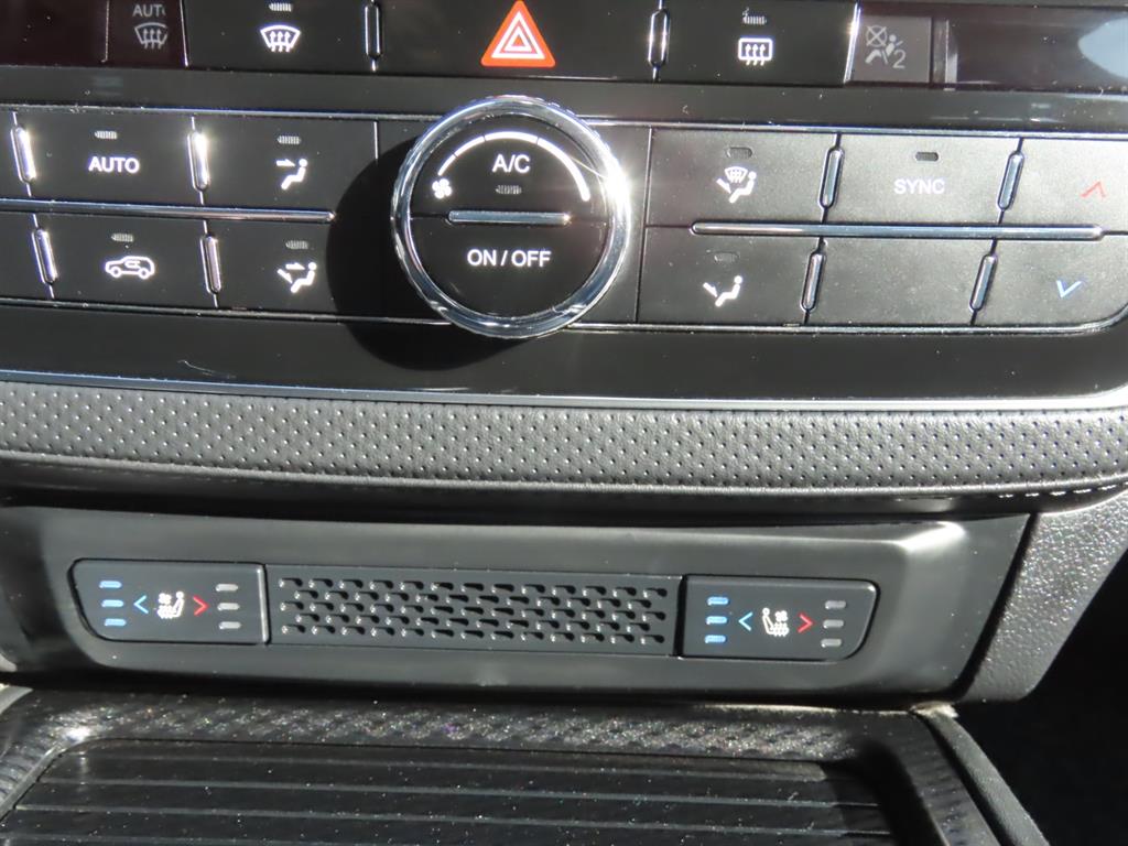 KGM 렉스턴 디젤 2.2 2WD 럭셔리 사진