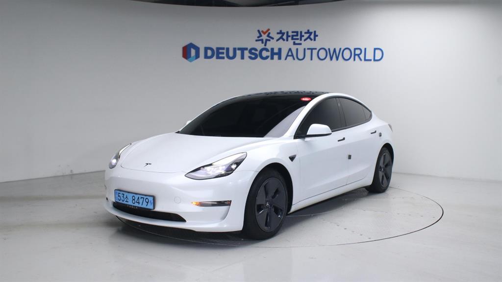 Tesla Model 3 Long Range