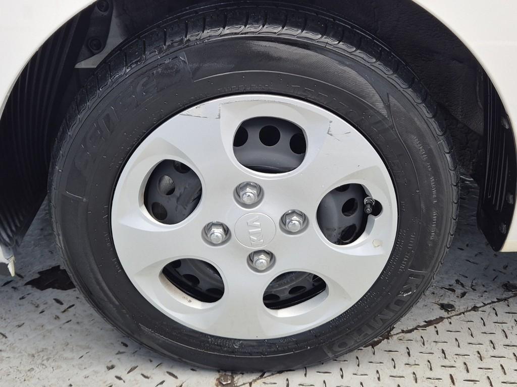 Kia Morning Van Premium Type 10