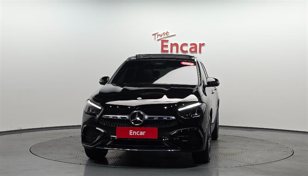 Mercedes-Benz GLA-Class GLA250 4MATIC 4