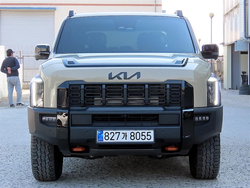 Kia Tasman 2.5 T-GDI 4WD X-Pro