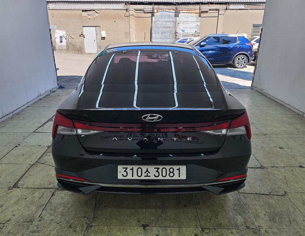 Hyundai Avante 1.6 Modern — фото 3