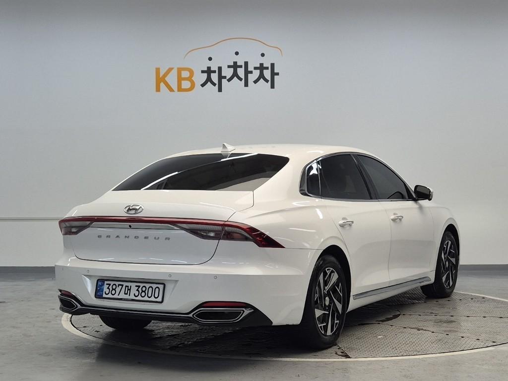 Hyundai Grandeur LeBlanc 4