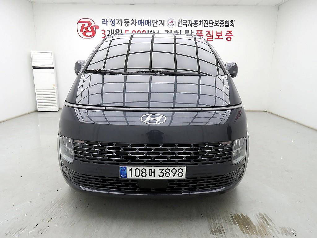 Hyundai Staria LPG Tourer Modern