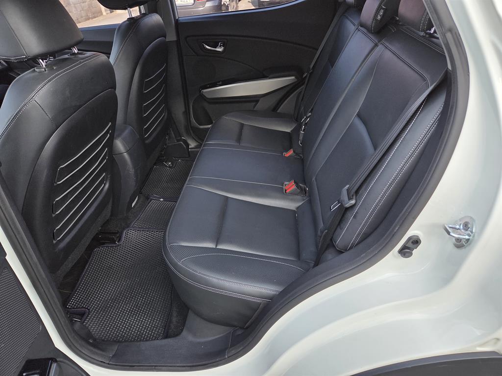 KG Mobility (Ssangyong) Tivoli Gasoline 2WD 1.6 VX 10