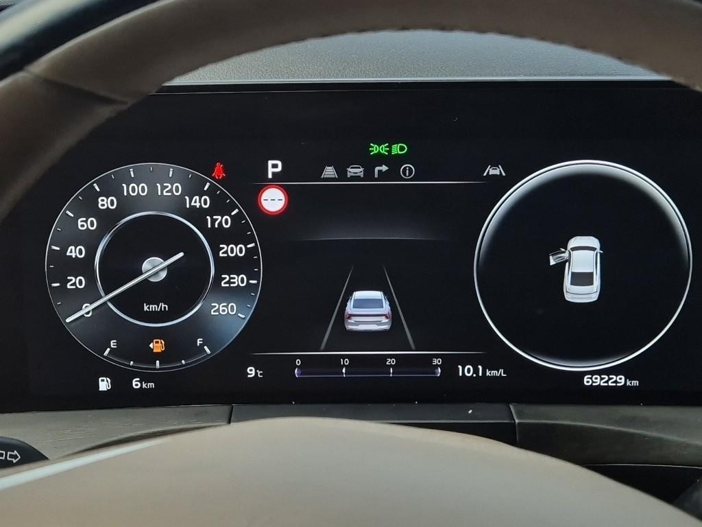 Kia K8 3.5 4WD Platinum 7