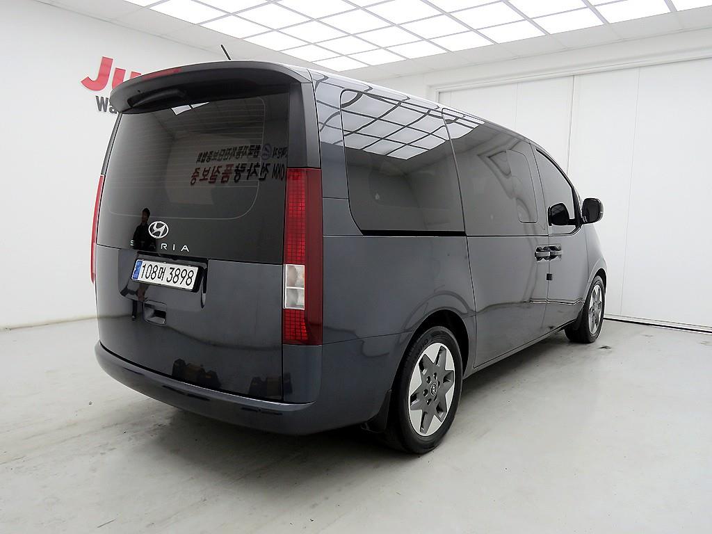 Hyundai Staria LPG Tourer Modern 5