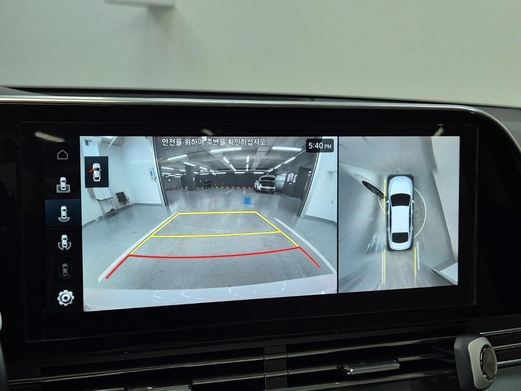 Hyundai Grandeur LeBlanc 10