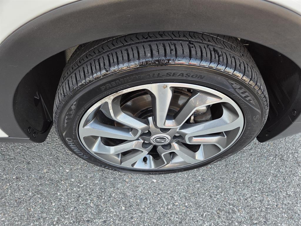 KG Mobility (Ssangyong) Tivoli Gasoline 2WD 1.6 VX 8