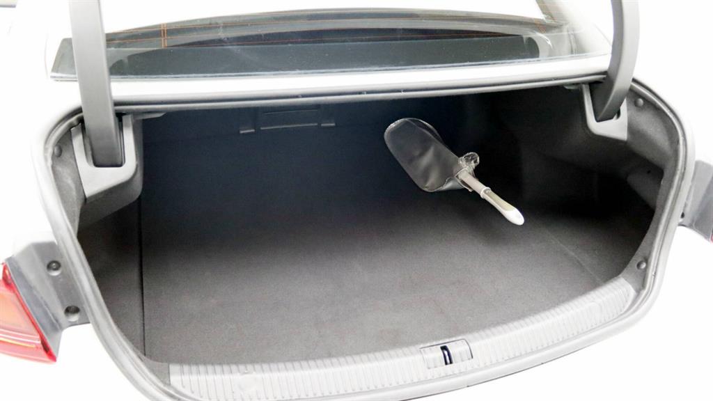 Renault SM6 LPG 2.0 LPe LE 10