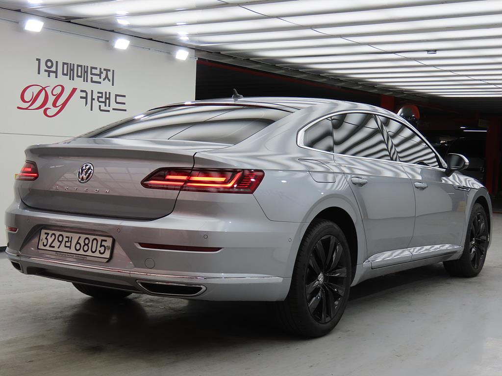 Volkswagen Arteon 2.0 TDI Prestige 4