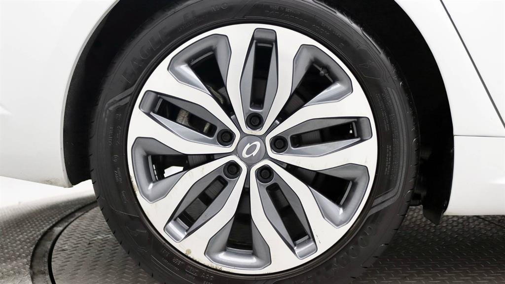 Renault SM6 LPG 2.0 LPe LE 8