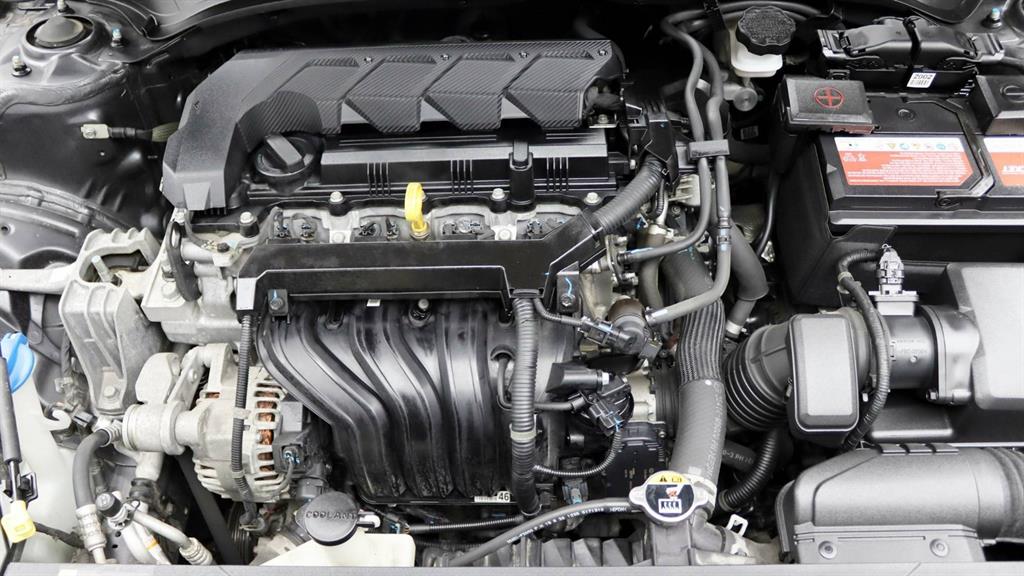 Kia K3 1.6 Luxury 10