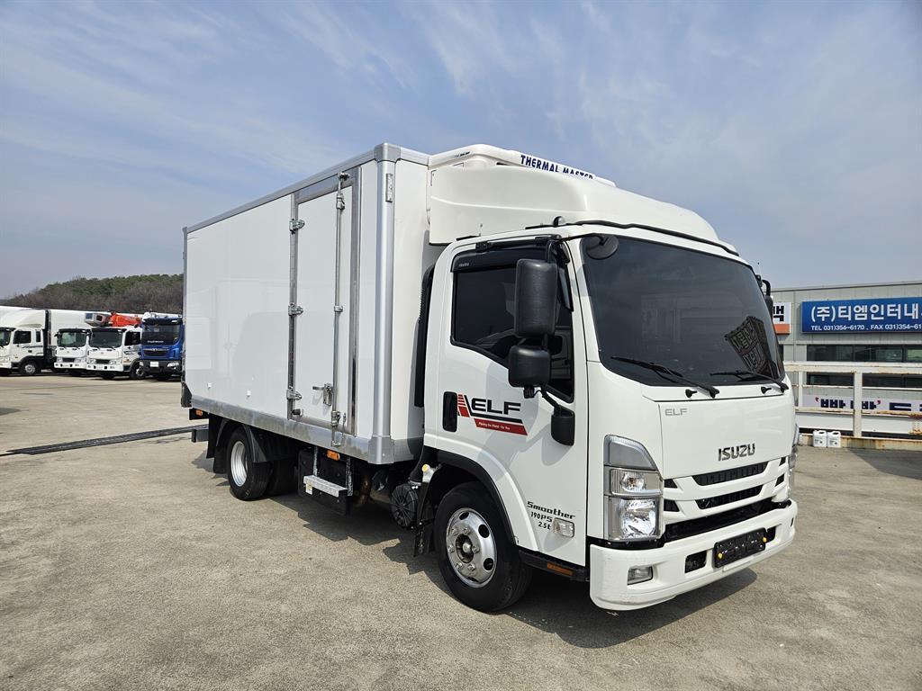 이스즈 엘프 2.5톤 냉동탑 투냉 - 중고 트럭 매물 이미지