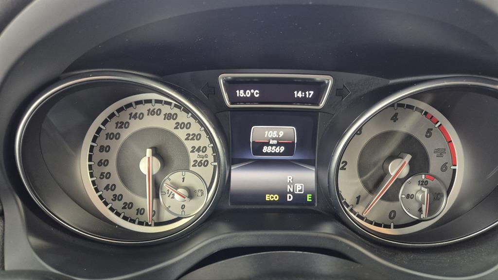 Mercedes-Benz CLA-Class CLA200 CDI 6