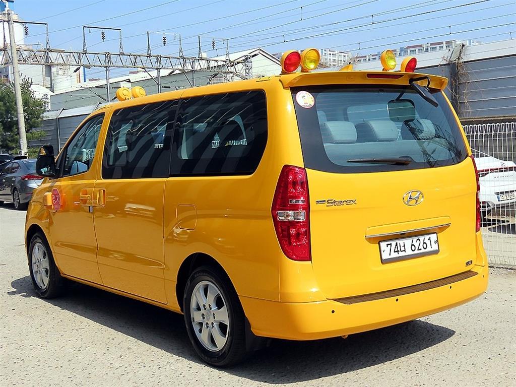 Hyundai Starex LPi 4